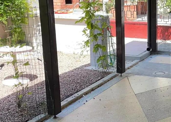 Casa Alba Paflora Affittacamere